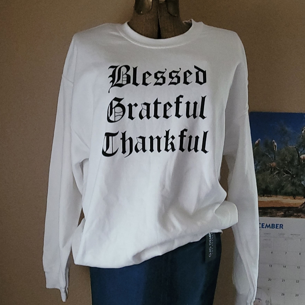 Blessed Grateful Thankful Cotton Sweatshirt Top  Size Small White Black New